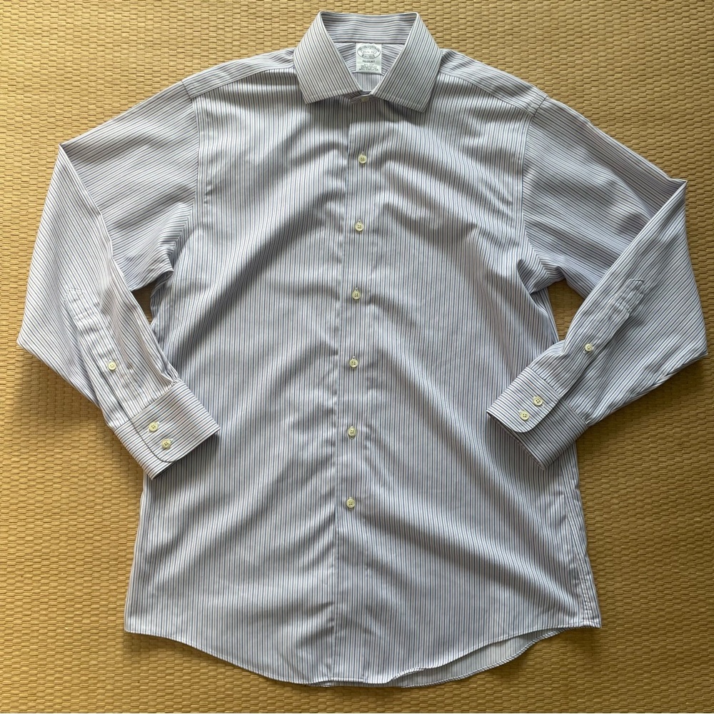 Brooks Brothers Regent Shirt Men’s 15.5 - 32 White with Blue/Red Pinstripes